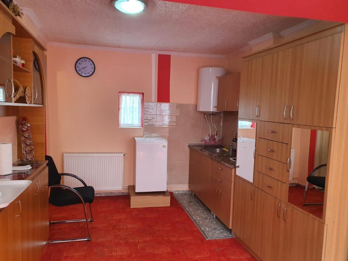 Casa De Oaspeti Morii 22 Almakerék Kültér fotó