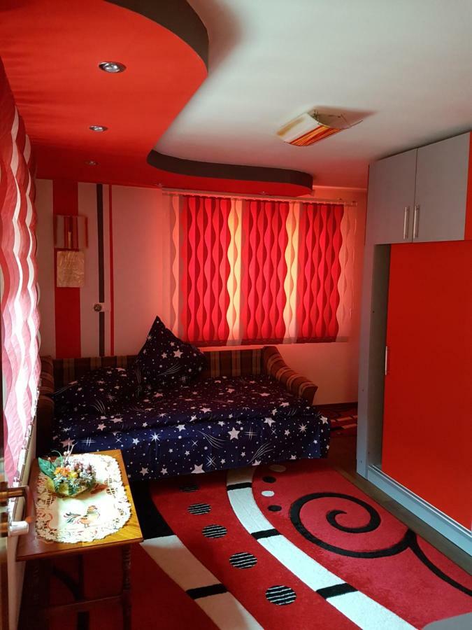 Casa De Oaspeti Morii 22 Almakerék Kültér fotó